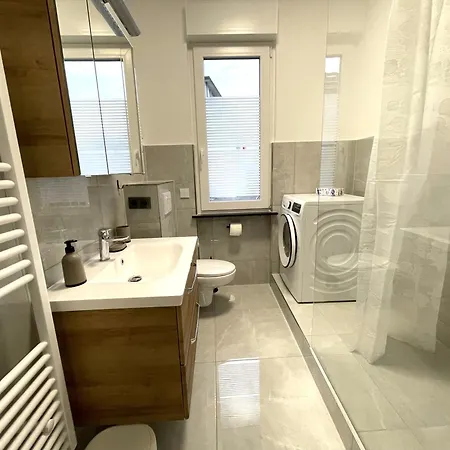 Urbansuites - Stylish I Koblenz Center I Kitchen I Up To 115m2 Apartment *