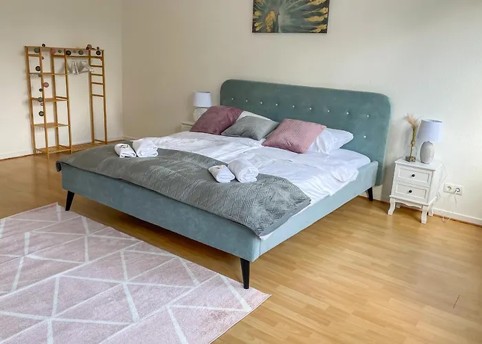 Lägenhet Urbansuites - Stylish I Koblenz Center I Kitchen I Up To 115m2 *